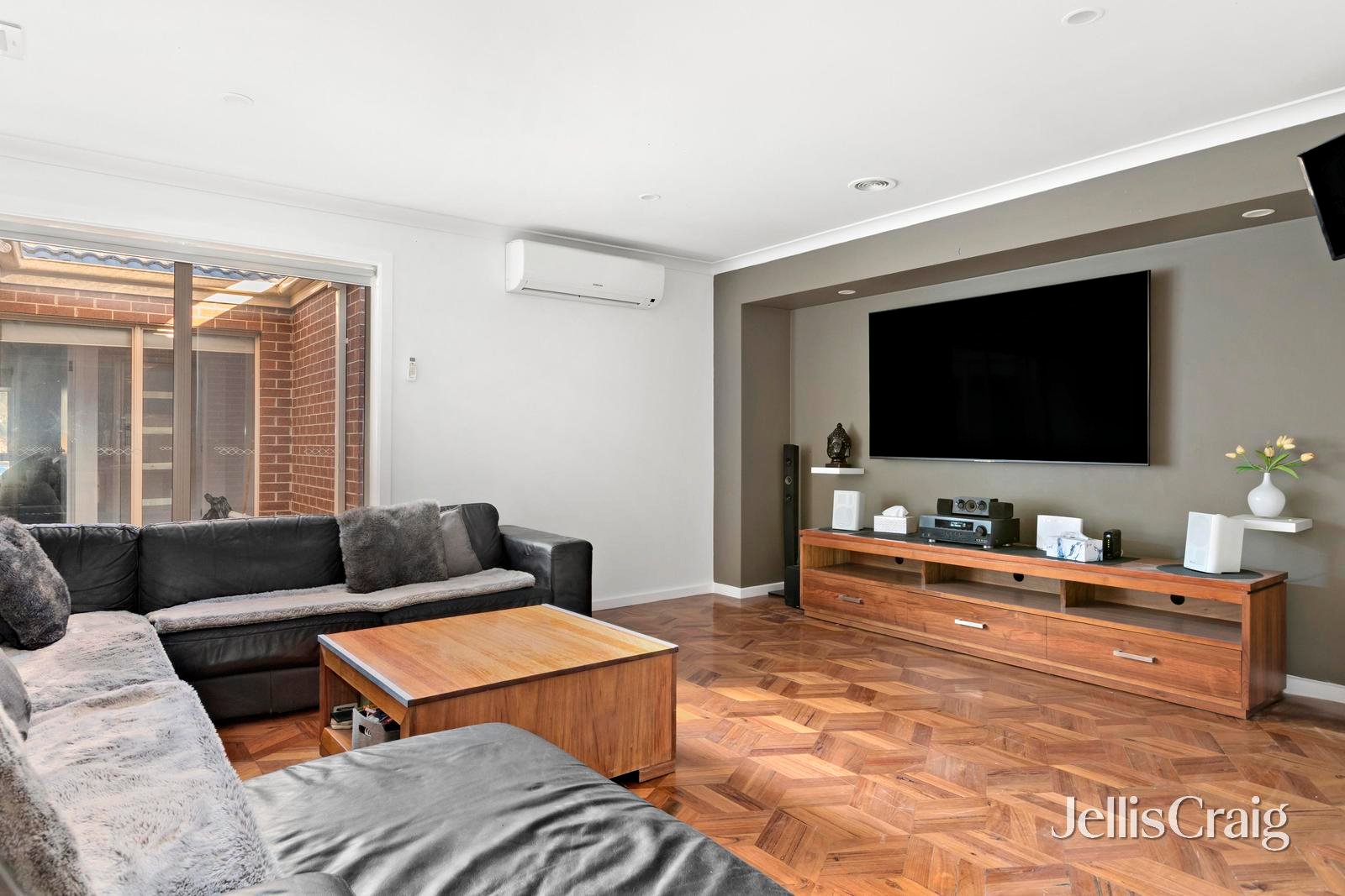 5 Lisbon Court, Kings&nbsp;Park image 2