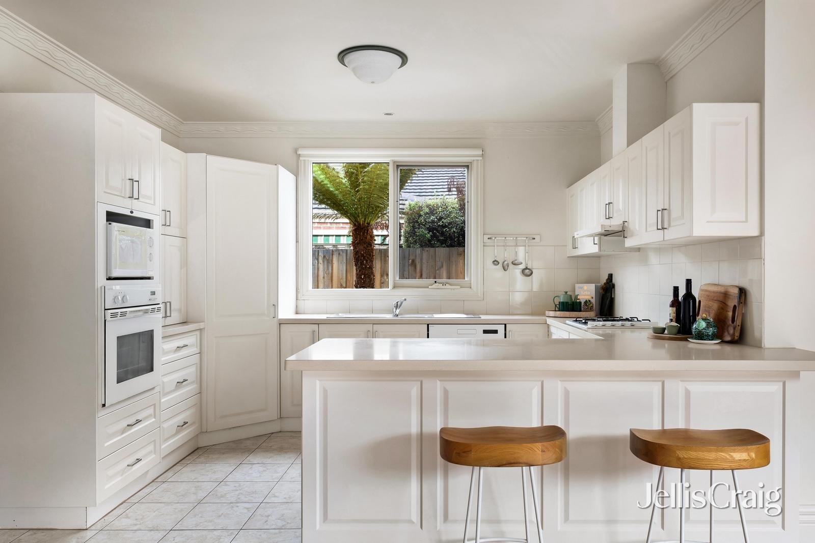 5 Lockwood Street, Bentleigh image 7