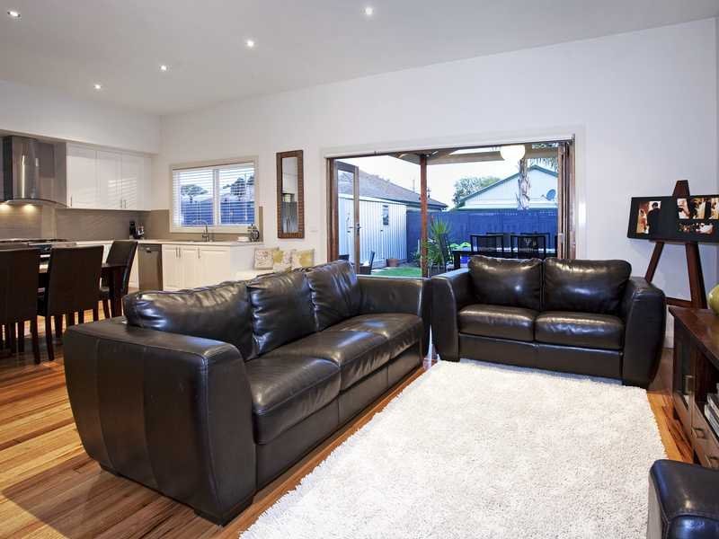 5 Loftus Street, East Geelong image 2