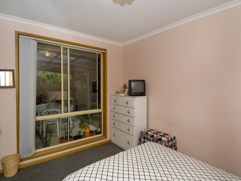 5 Lucy Court, St Albans Park image 4