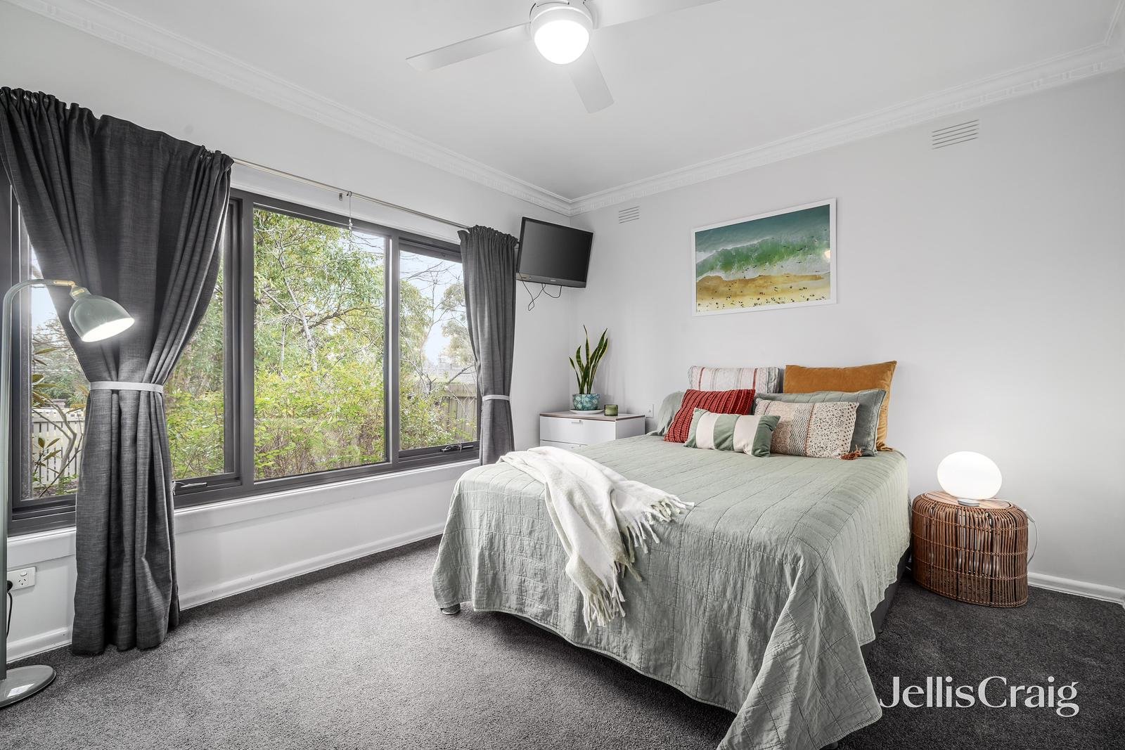 5 Luke Avenue, Blackburn image 9