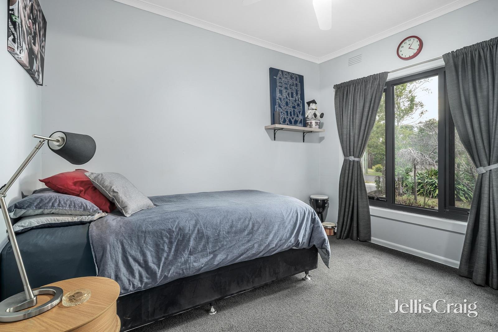 5 Luke Avenue, Blackburn image 11
