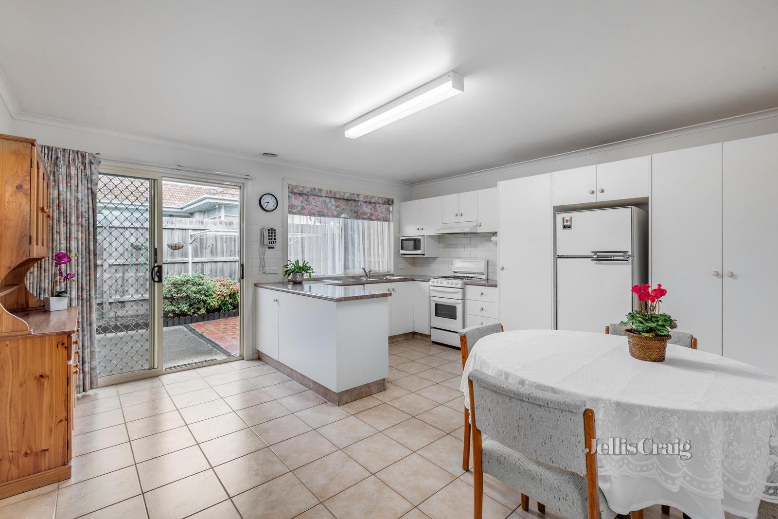 5 Lyons Street, Bentleigh East image 4