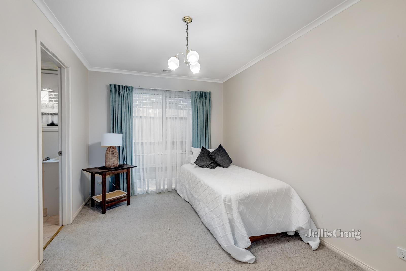5 Lyons Street, Bentleigh East image 6