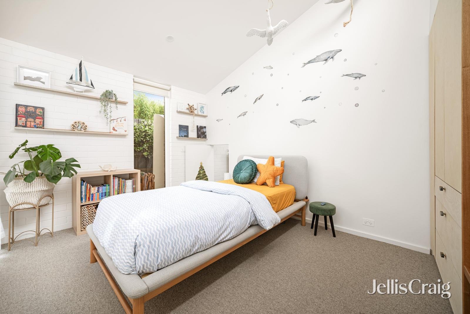 5 Macao Court, Cheltenham image 10