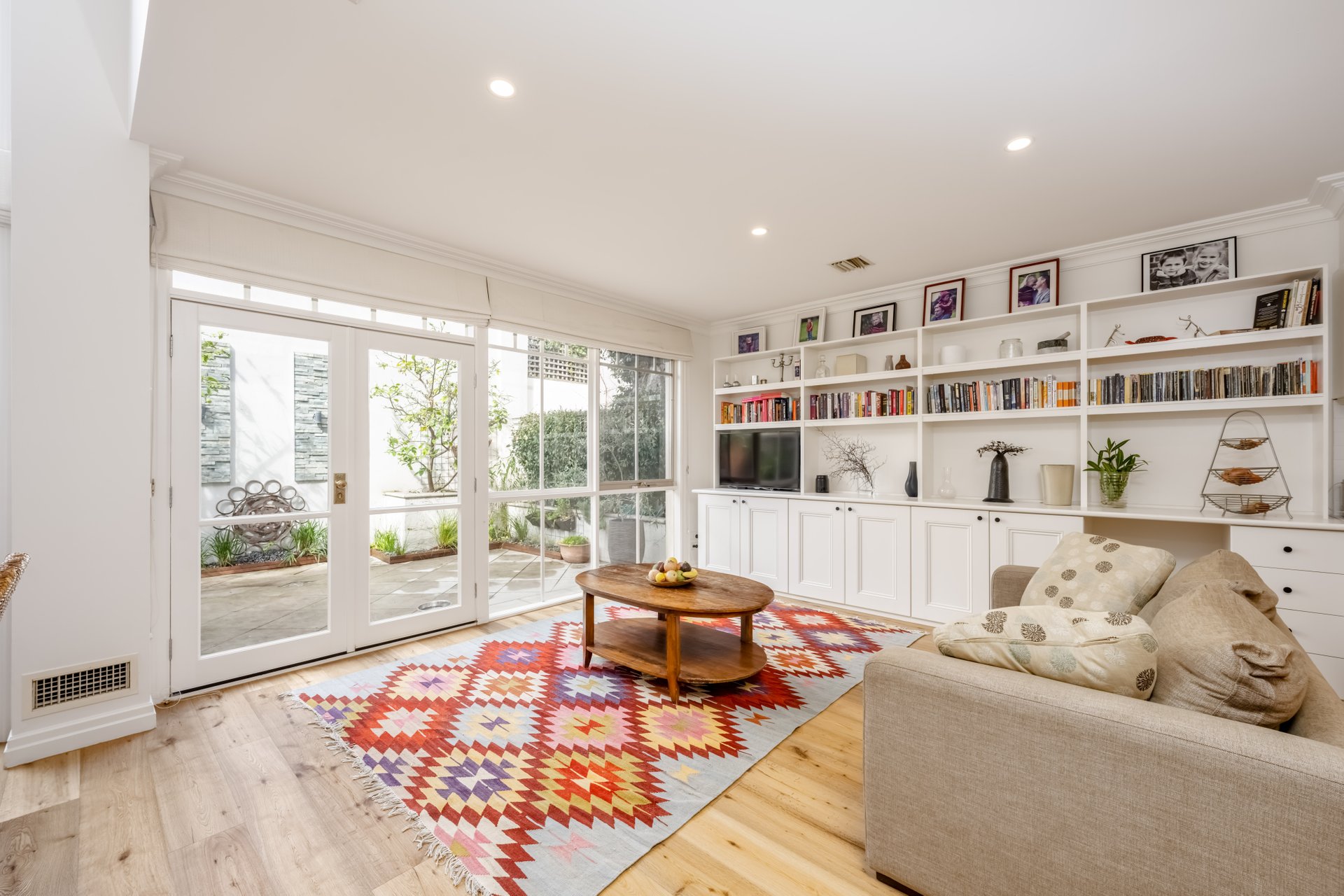 5 Macfarlan Lane, South&nbsp;Yarra image 1