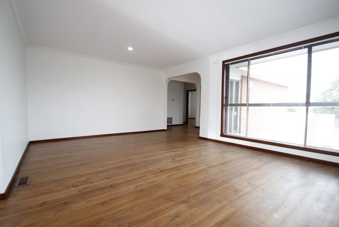 5 Mackellar Avenue, Wheelers&nbsp;Hill image 2