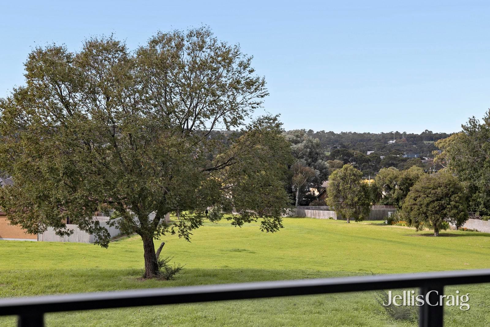 5 Magnolia Walk, Burwood image 11