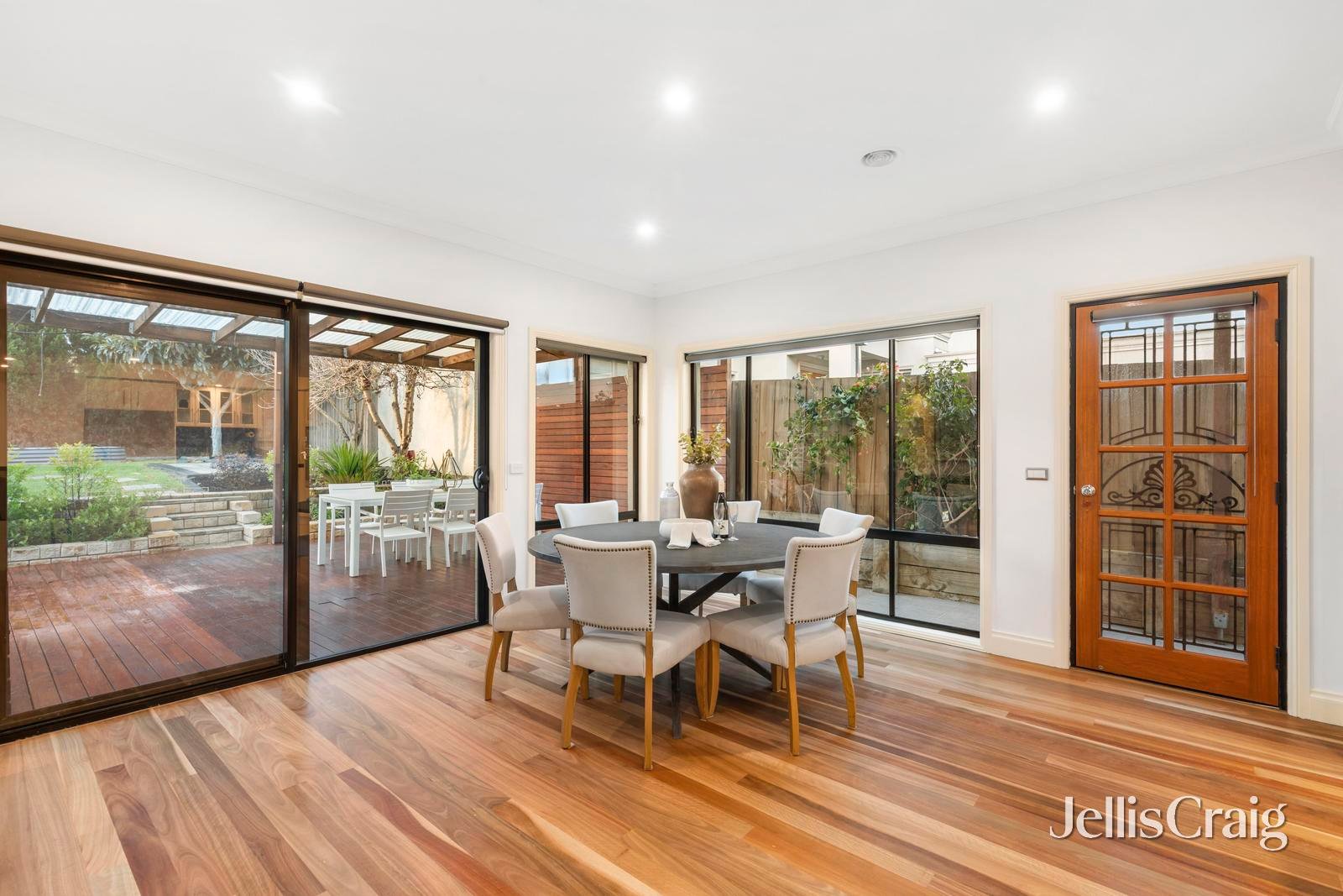 5 Marriott Parade, Glen&nbsp;Waverley image 4