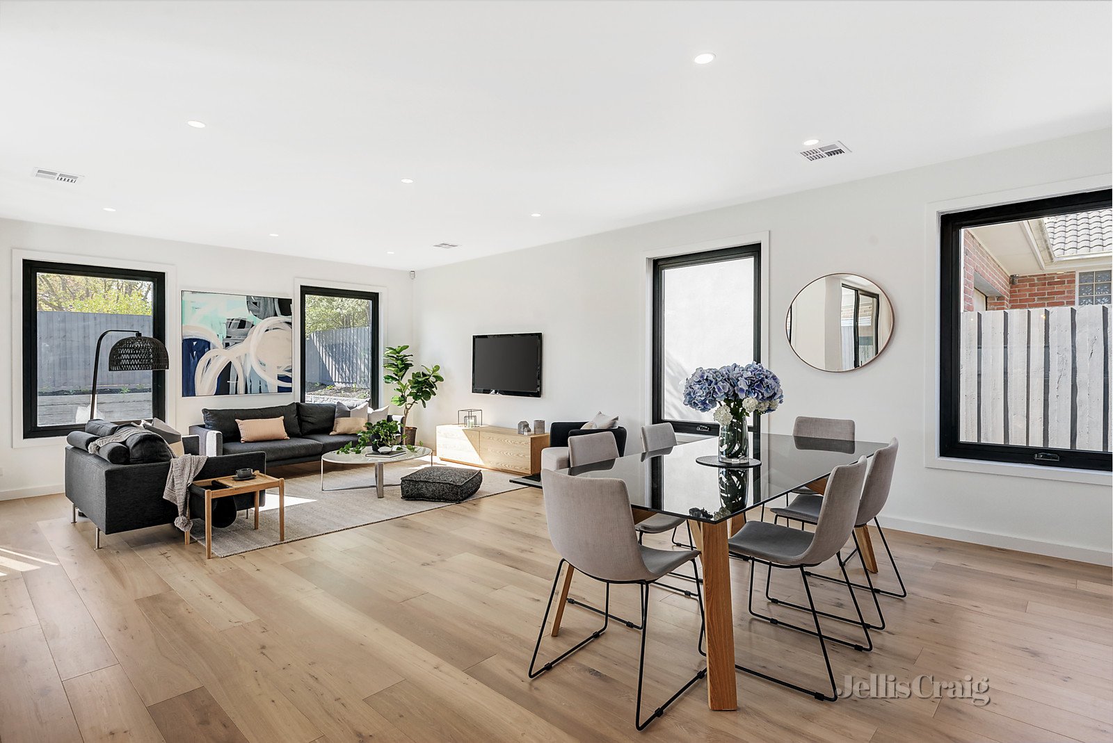 5 Marston Street, Bentleigh image 2