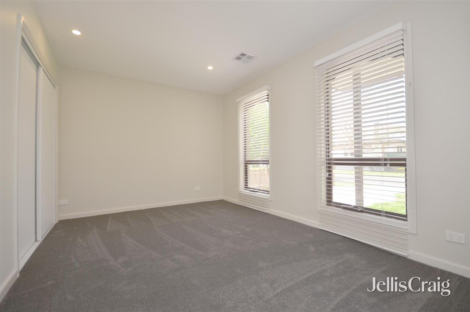 5 Martin Avenue, Lake&nbsp;Wendouree image 5