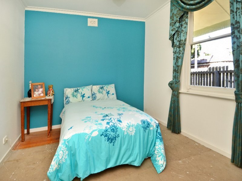 5 Maud Street, Geelong image 8