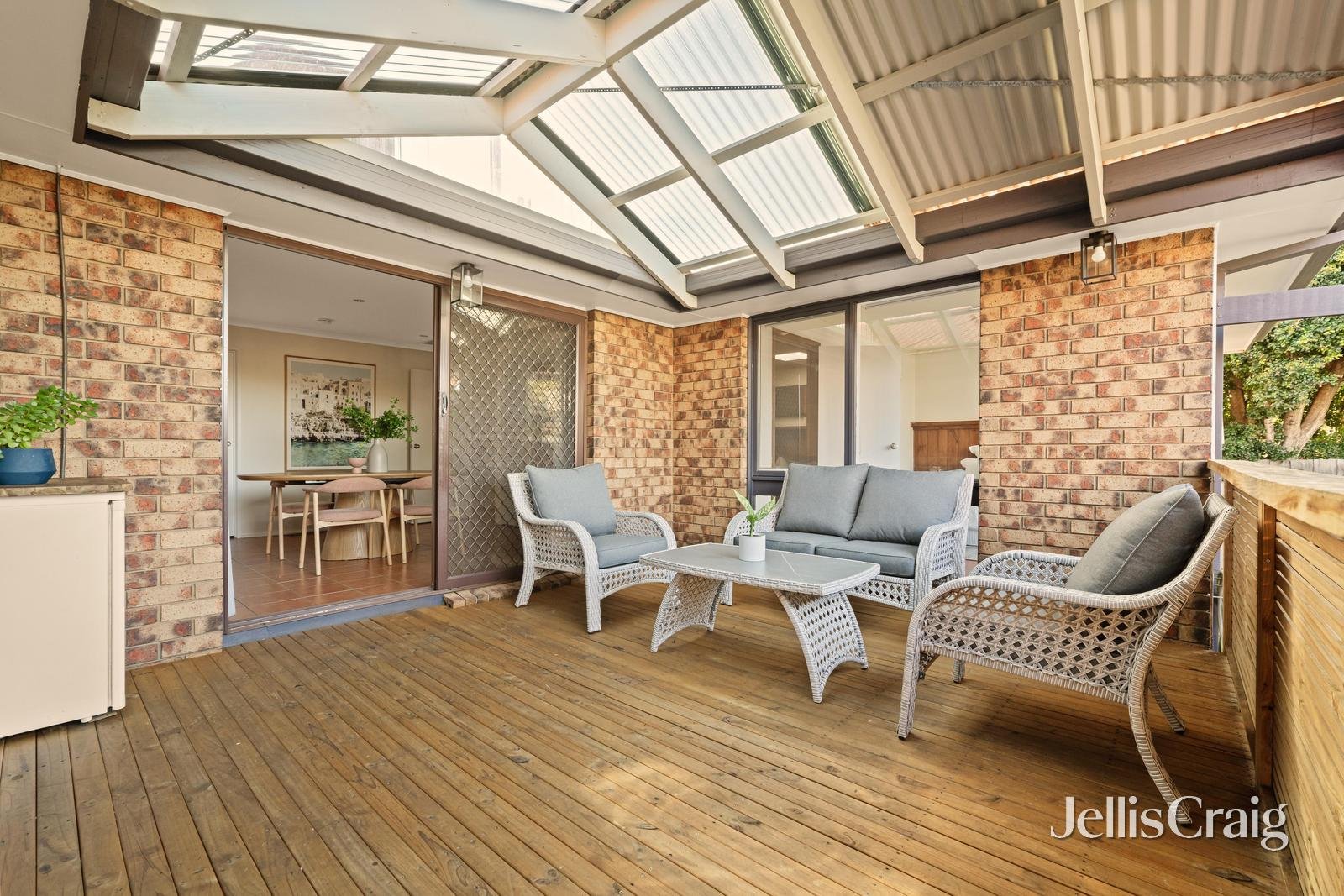 5 Maxine Court, Mentone image 12
