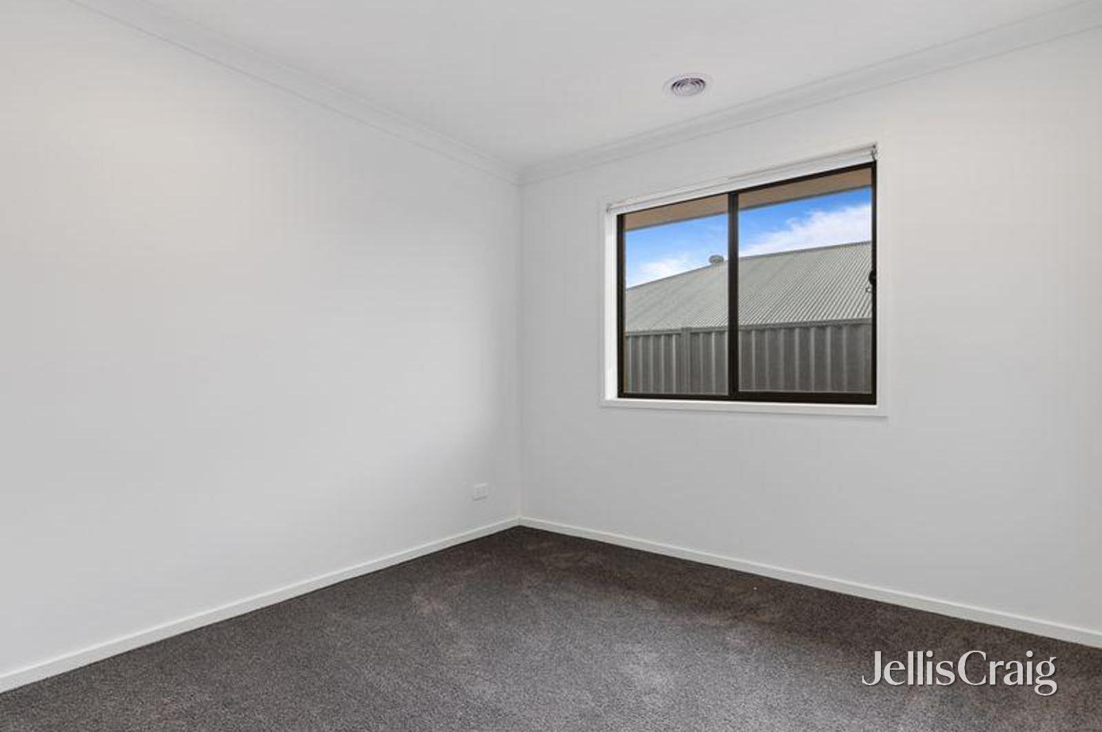 5 Mayo Street, Alfredton image 7