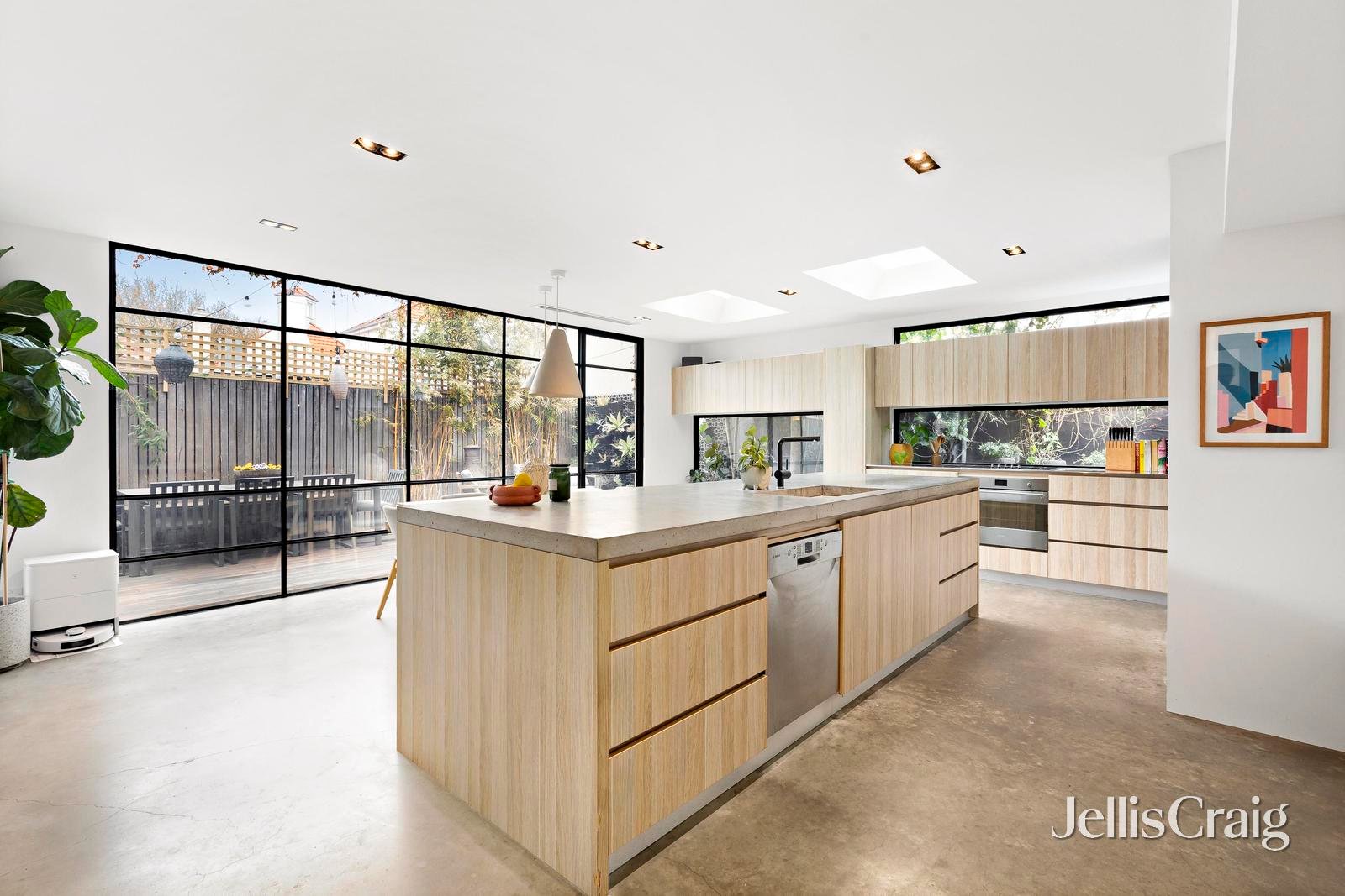 5 McCrae Street, Elwood image 11