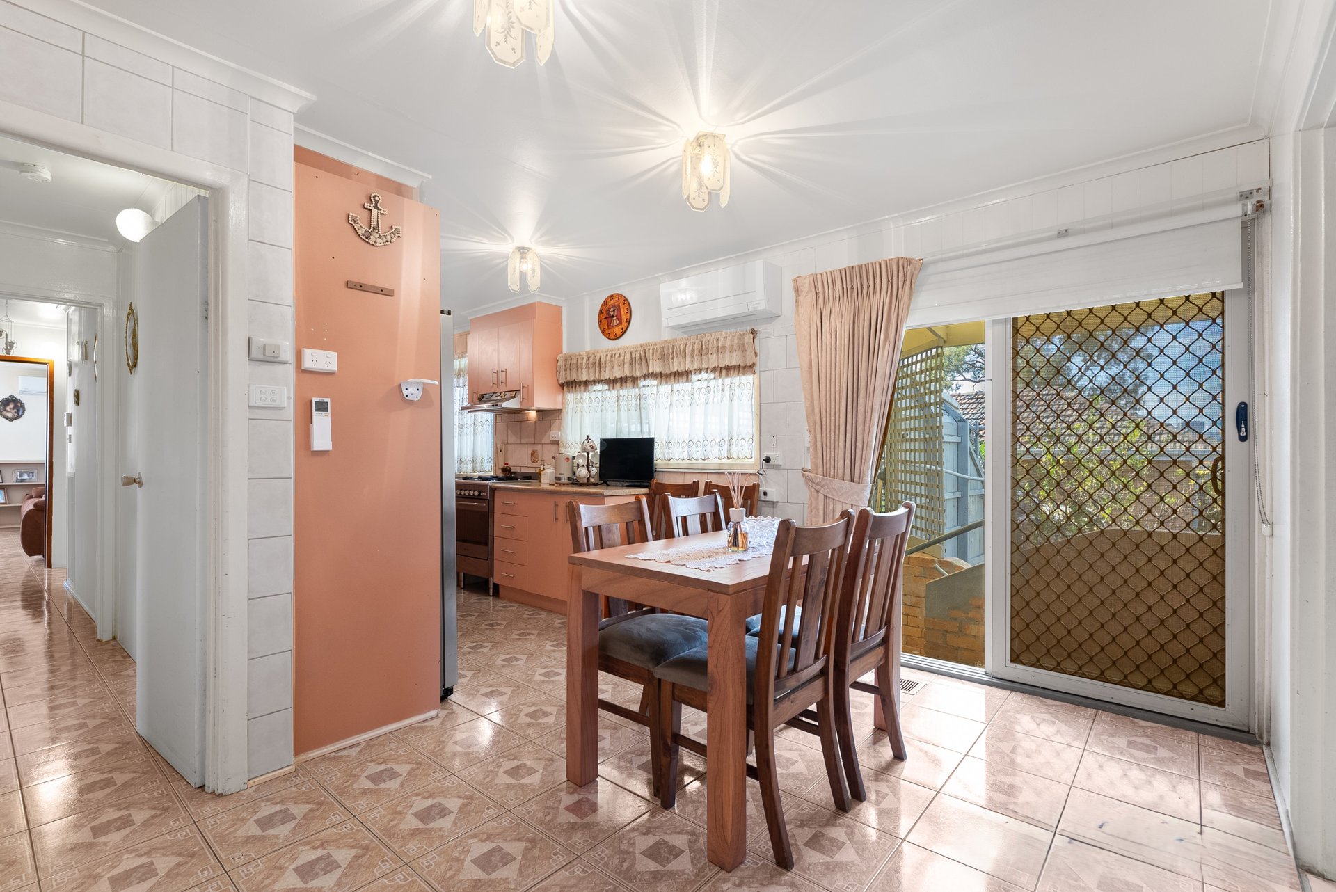 5 McKenna Street, Avondale&nbsp;Heights image 3