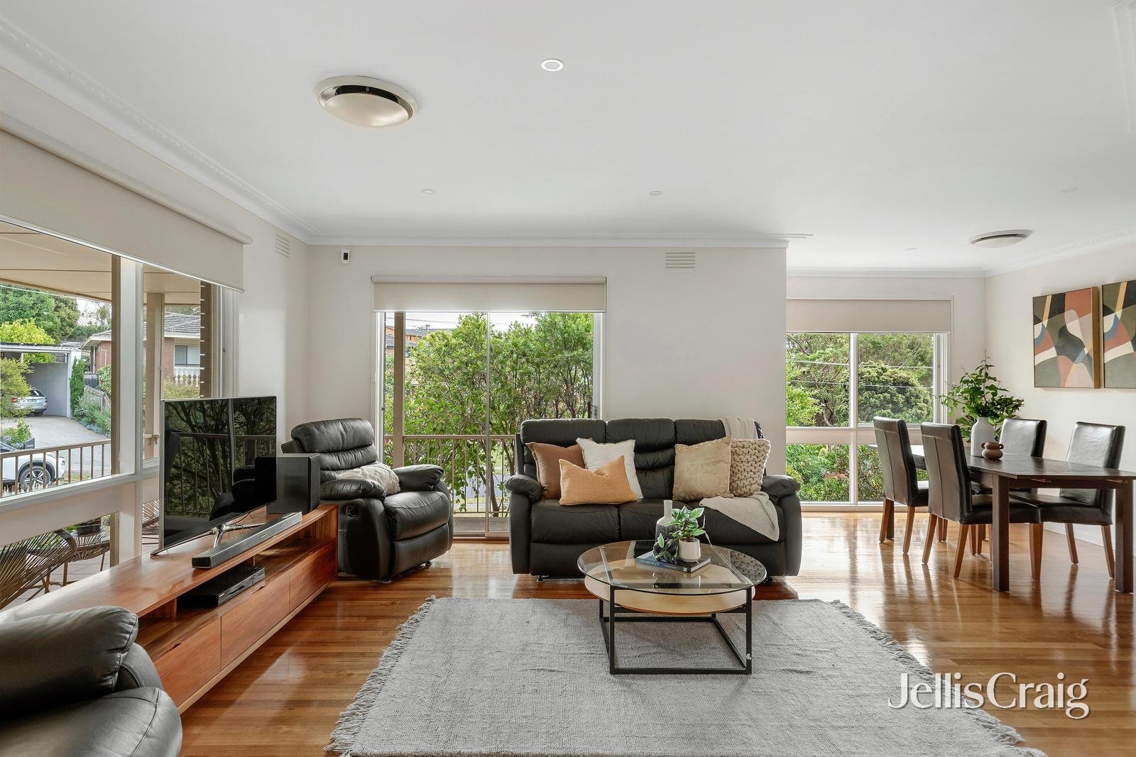 5 Mercedes Court, Rosanna image 3