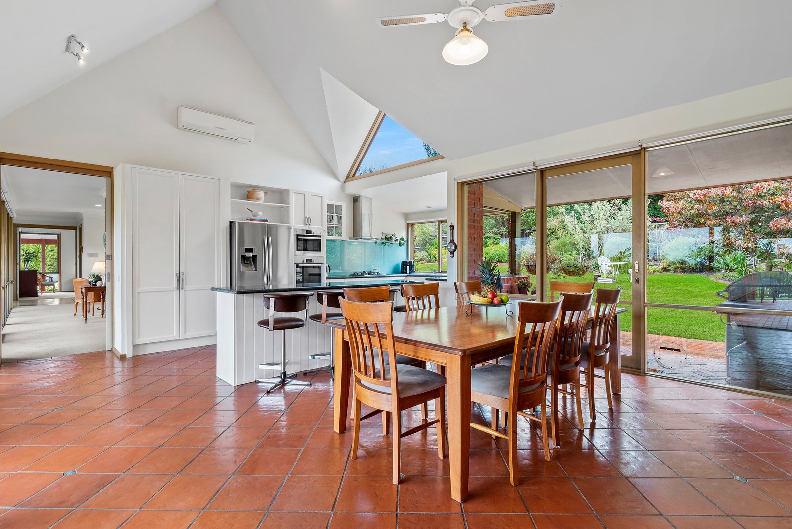 Property Gallery Thumbnail 6