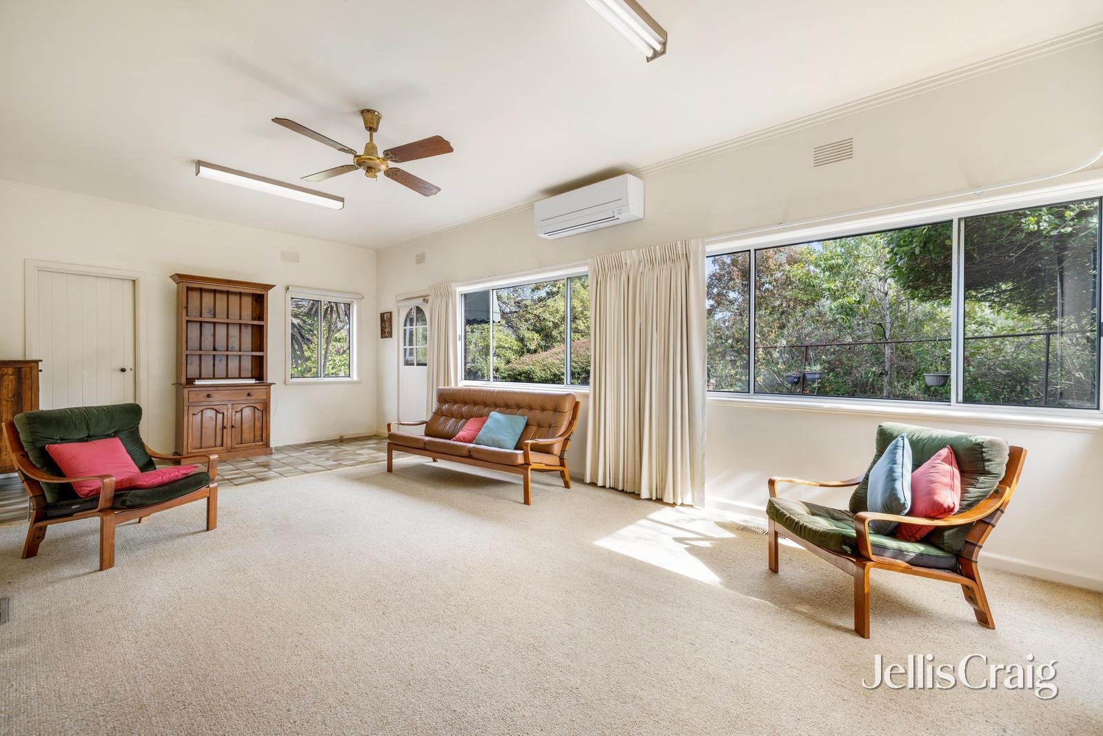 5 Milton Crescent, Box&nbsp;Hill&nbsp;South image 4