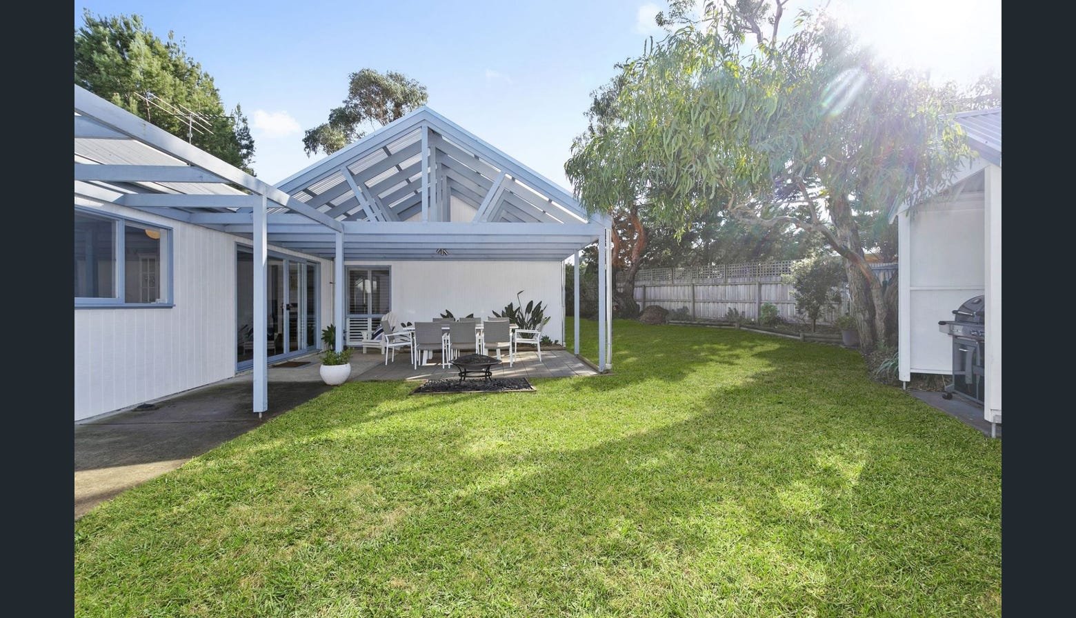 Property Gallery - Main Image