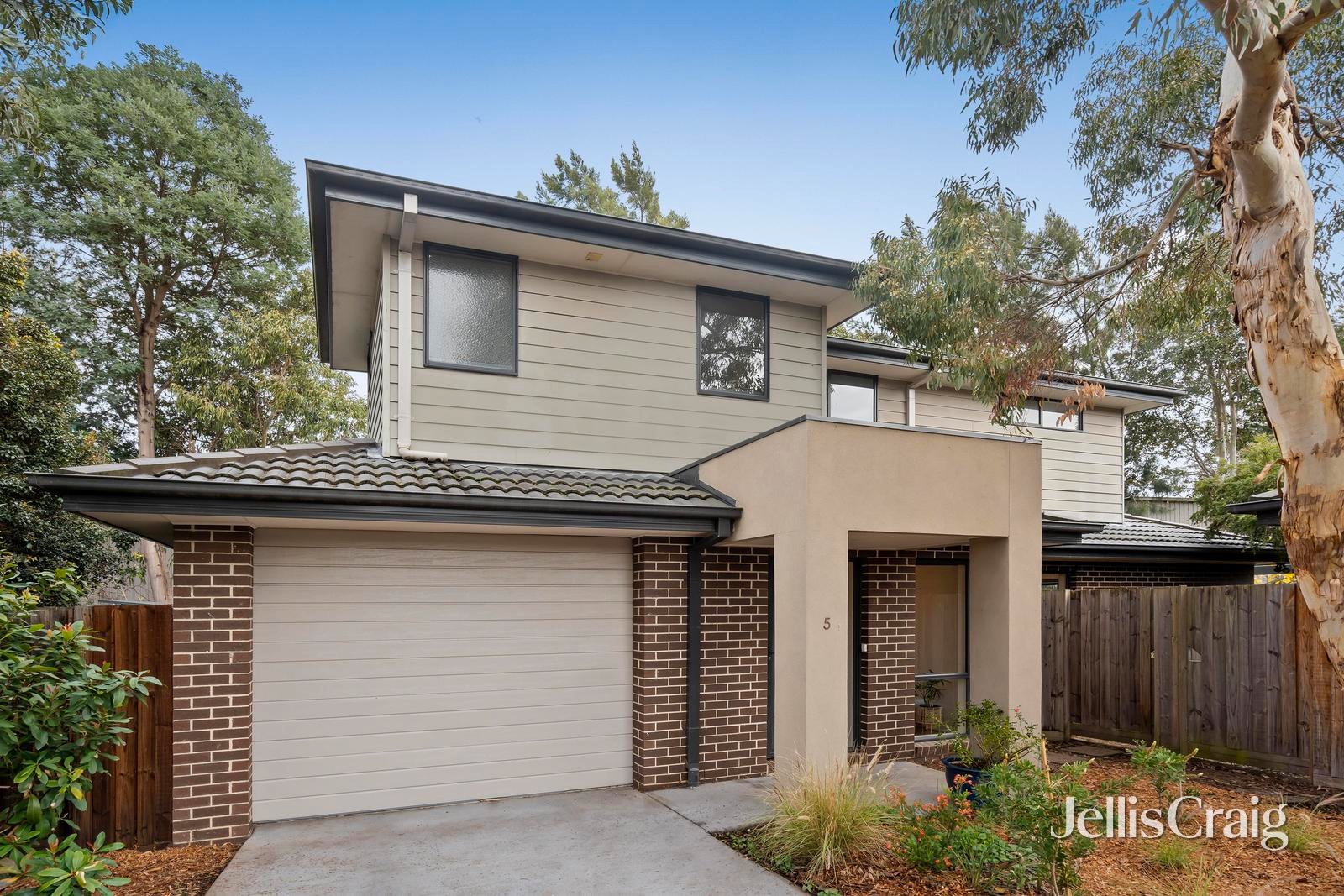 5 Molly Close, Kilsyth image 1