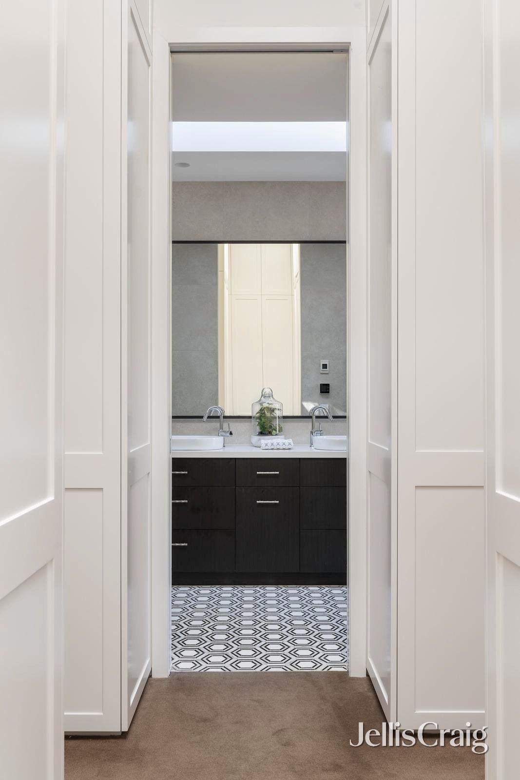 5 Moore Street, Hawthorn image 12