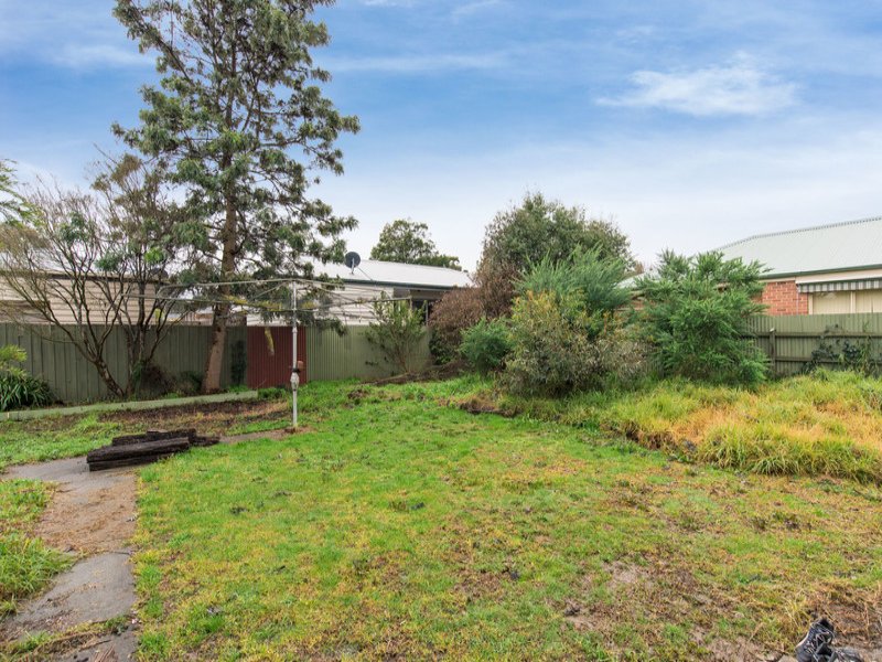 5 Morelle Court, Mooroolbark image 7