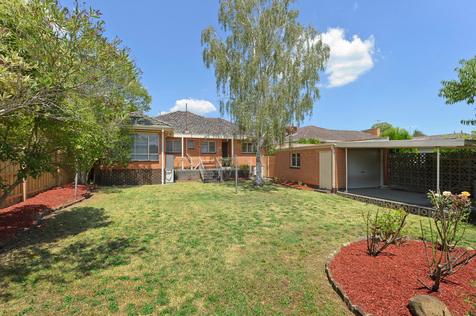 5 Murray Drive, Burwood image 3