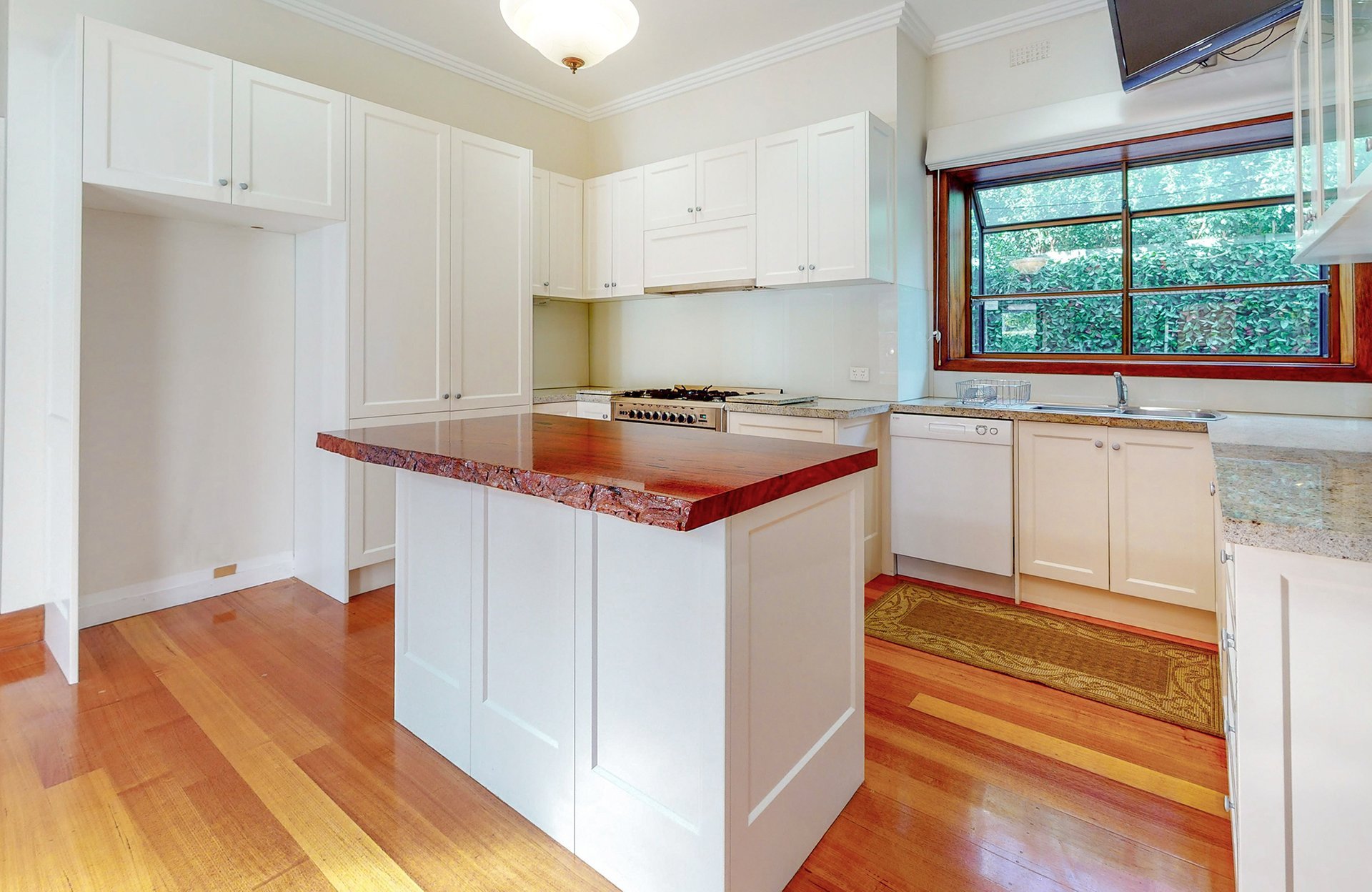 5 Murrumbeena Crescent, Murrumbeena image 3