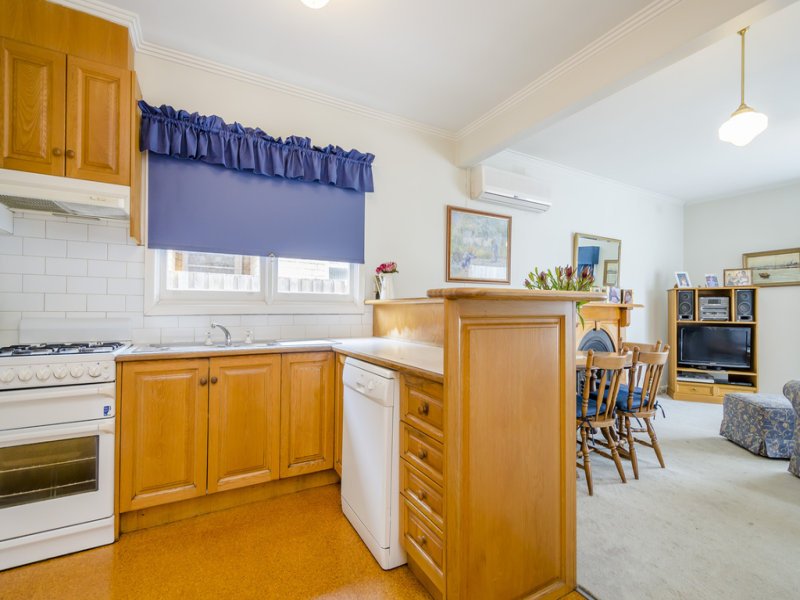 5 Nancy Court, Williamstown image 5