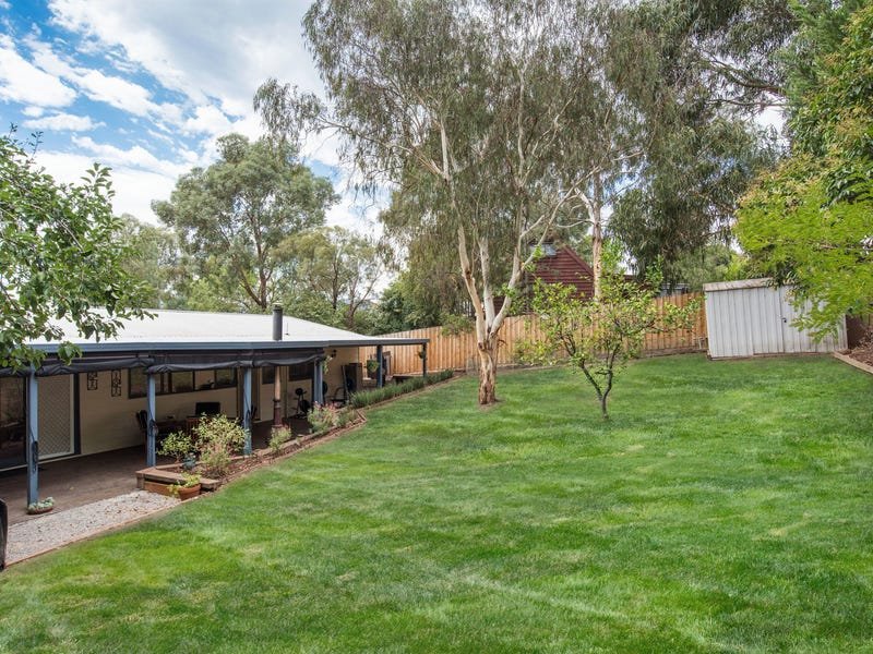 5 Naroo Road, Mooroolbark image 14