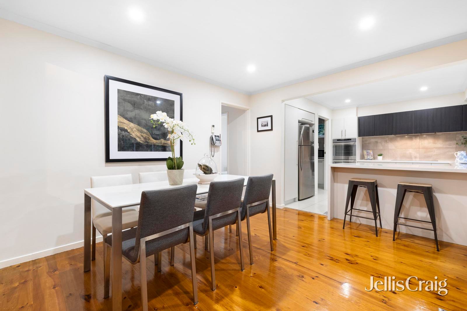 5 Naughton Grove, Blackburn image 6