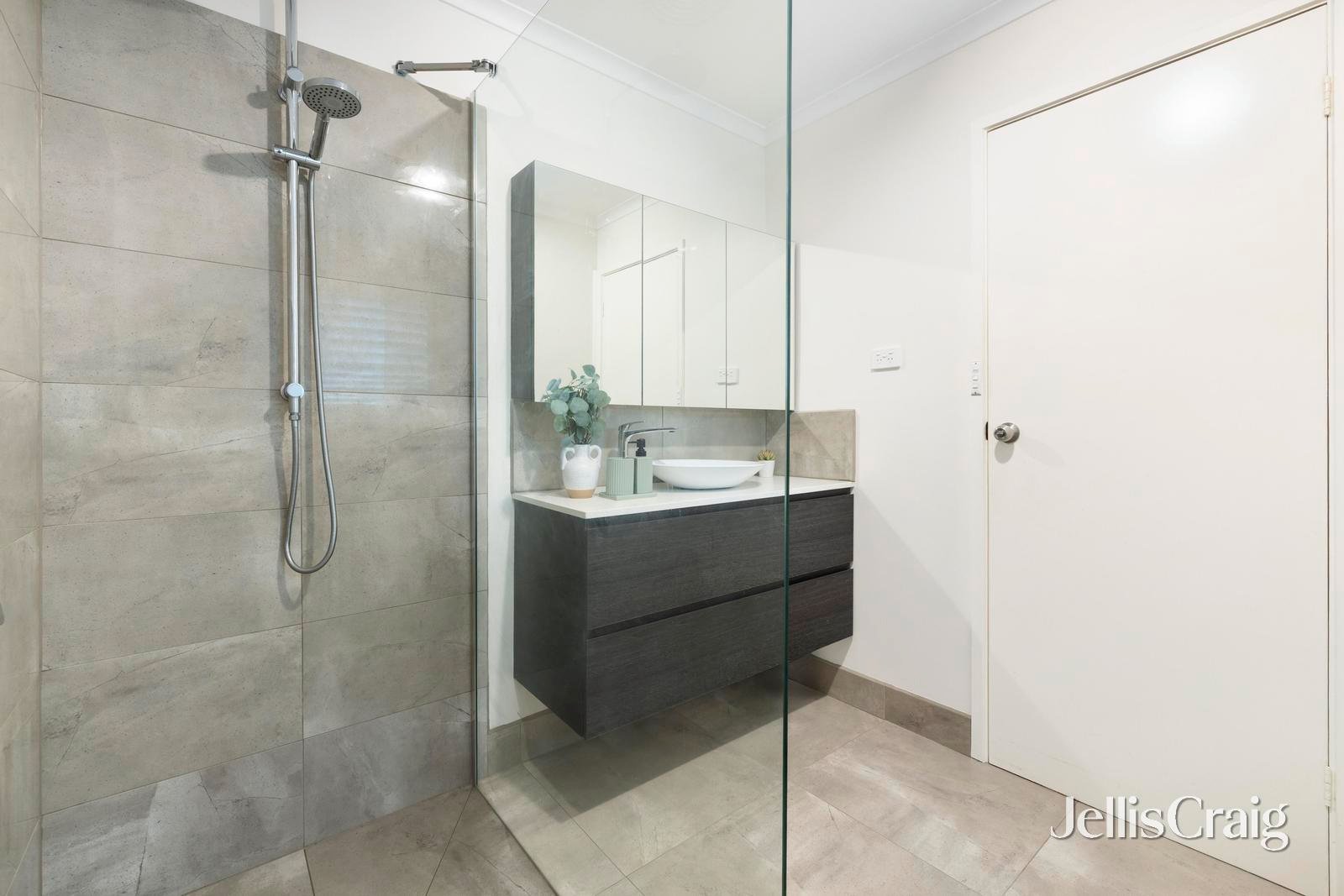 5 Naughton Grove, Blackburn image 14