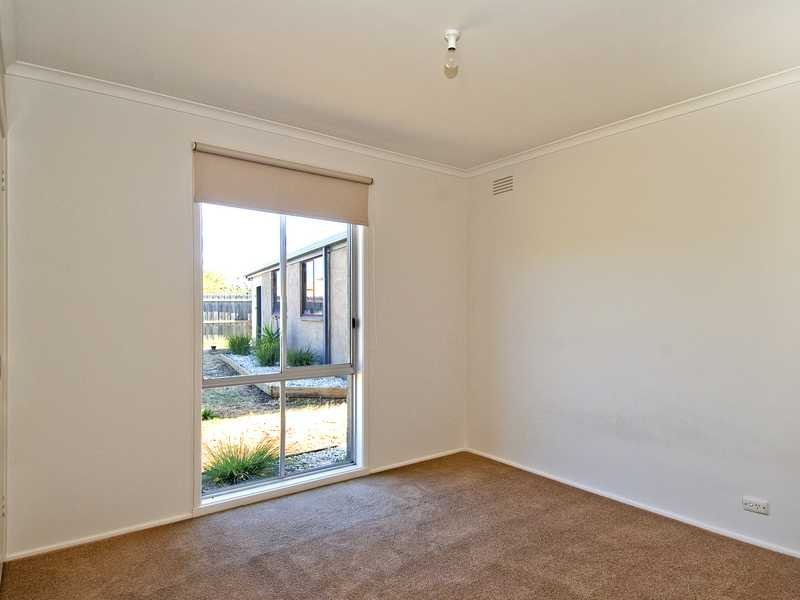 5 Nevett Court, Grovedale image 7