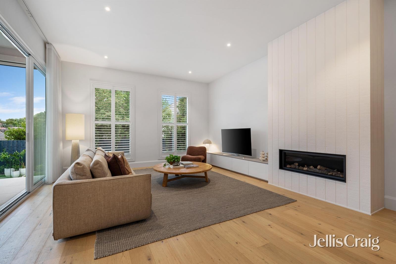 5 Nicholson Street, Nunawading image 2