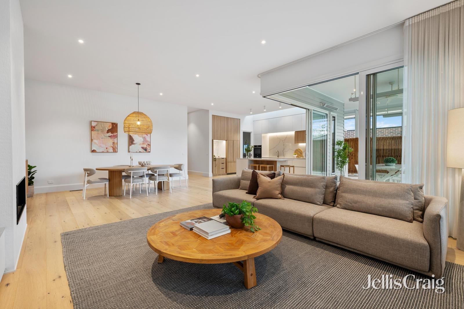 5 Nicholson Street, Nunawading image 3