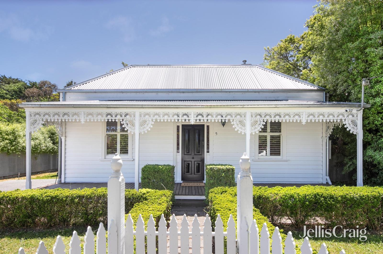 5 Nunn Street, Ballarat&nbsp;East image 1