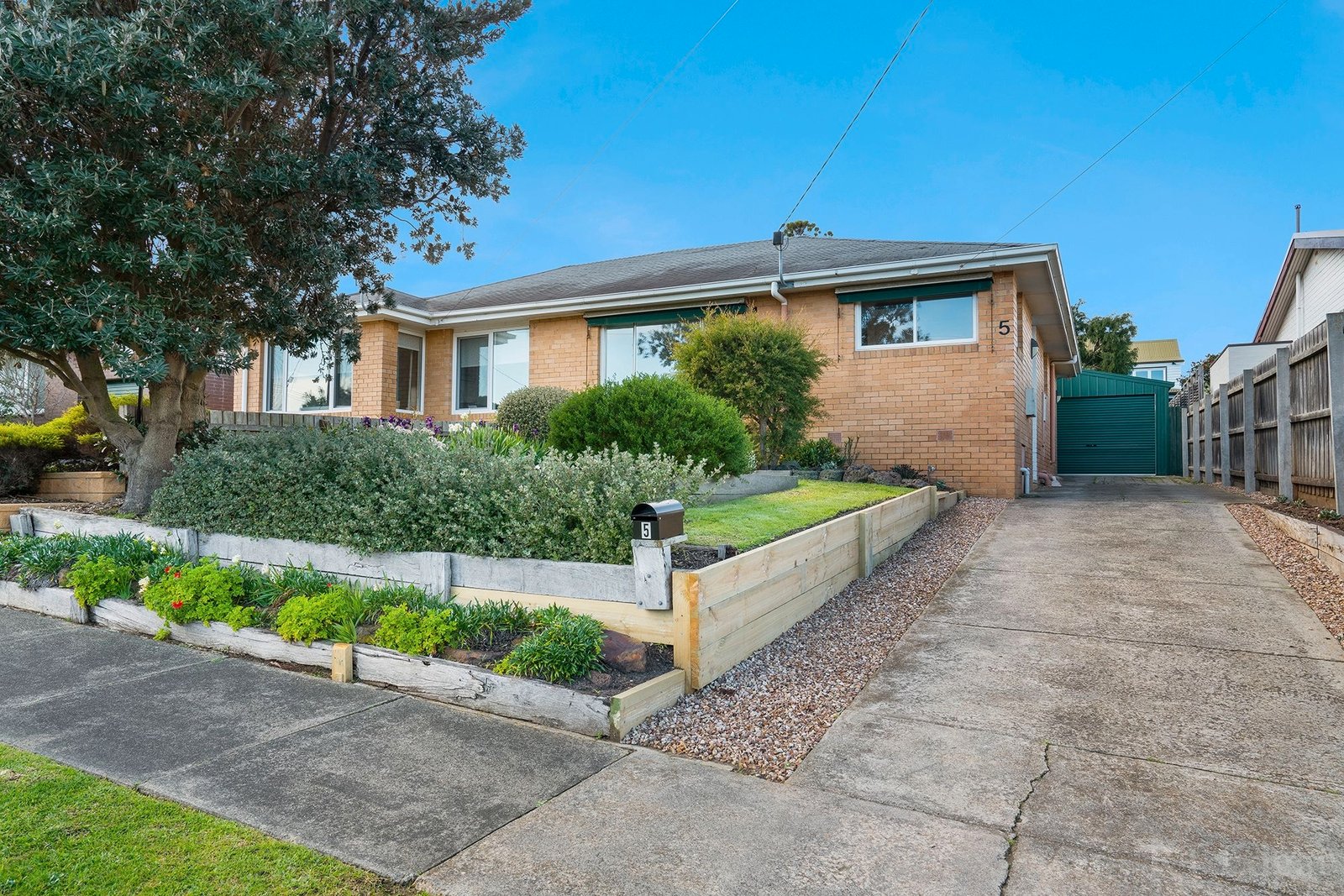 Property Gallery - Main Image
