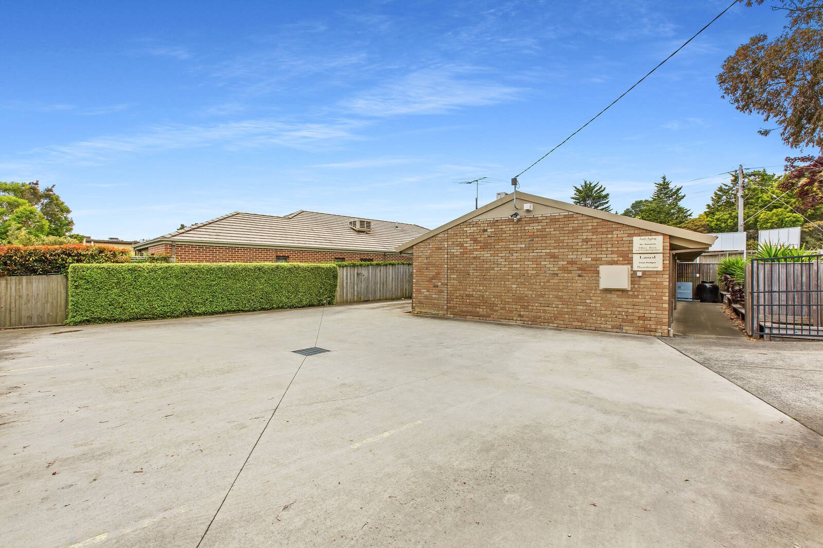 Property Gallery Thumbnail 5