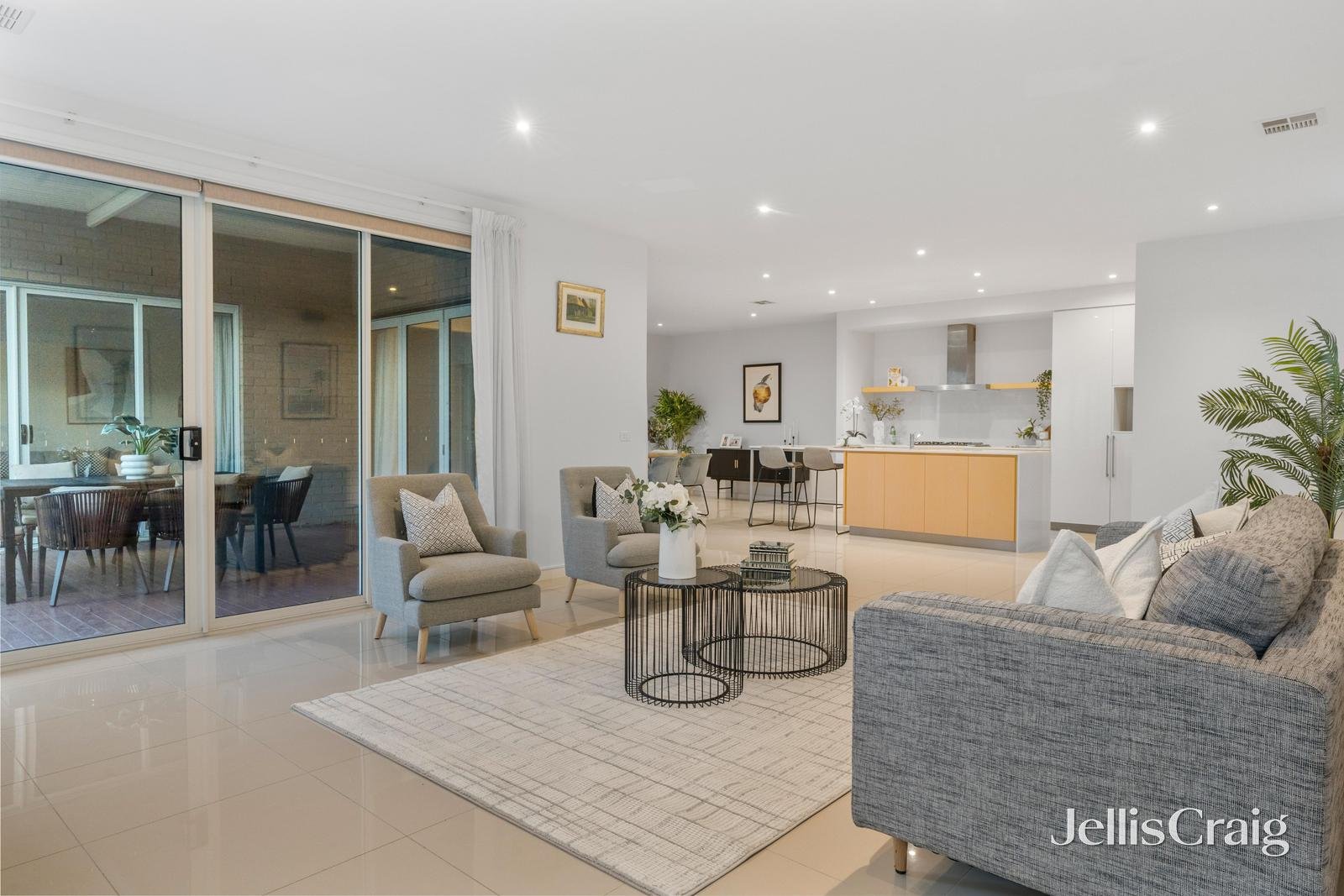5 O'Shannasy Street, Mulgrave image 2