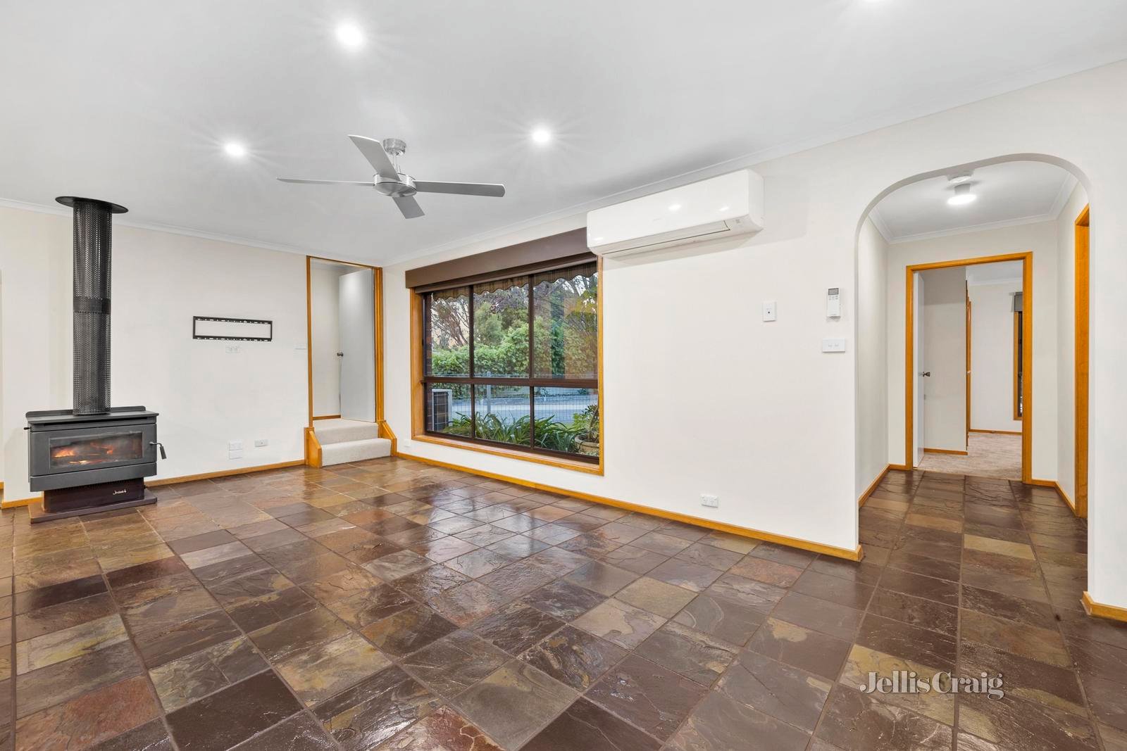 5 Owen Court, Sebastopol image 2