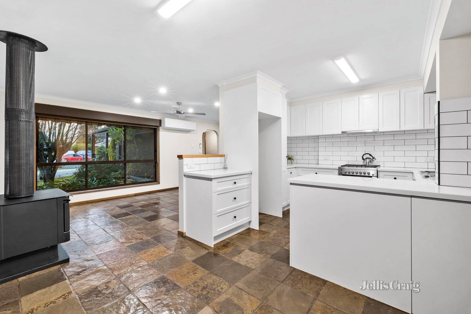 5 Owen Court, Sebastopol image 3