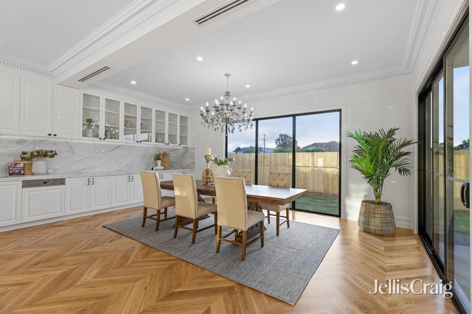 5 Owens Avenue, Glen Waverley image 5