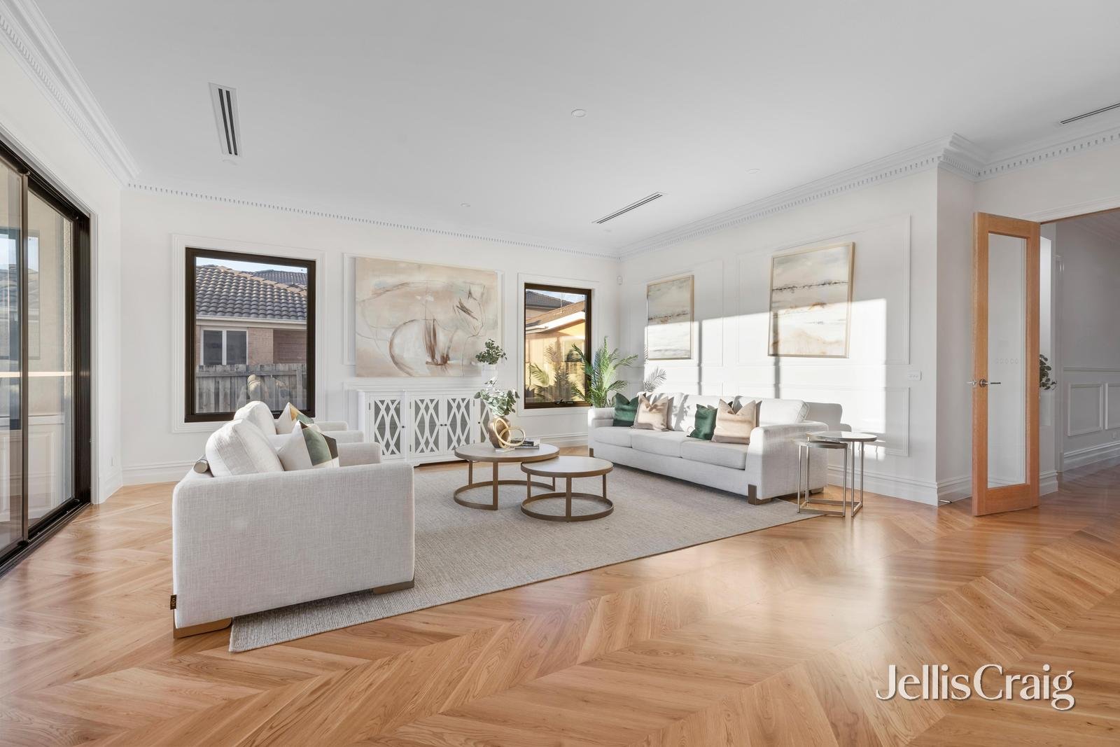 5 Owens Avenue, Glen Waverley image 8