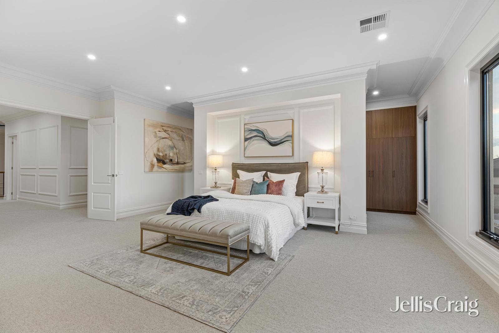 5 Owens Avenue, Glen Waverley image 12