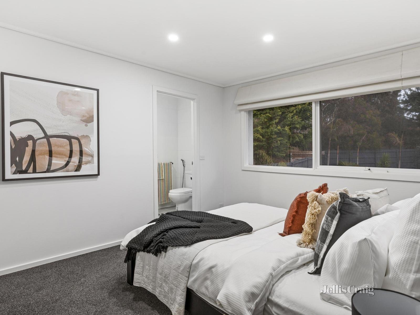 5 Paisley Close, Templestowe image 13