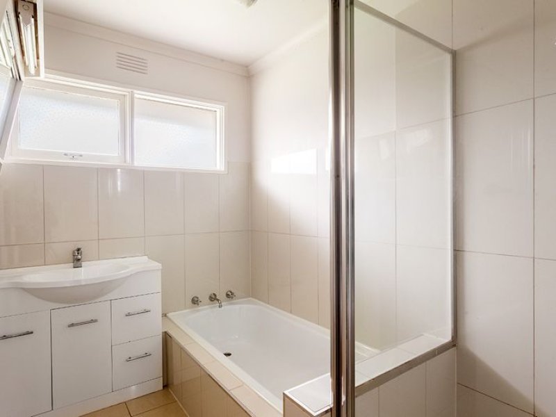 5 Paisley Street, Box Hill North image 4