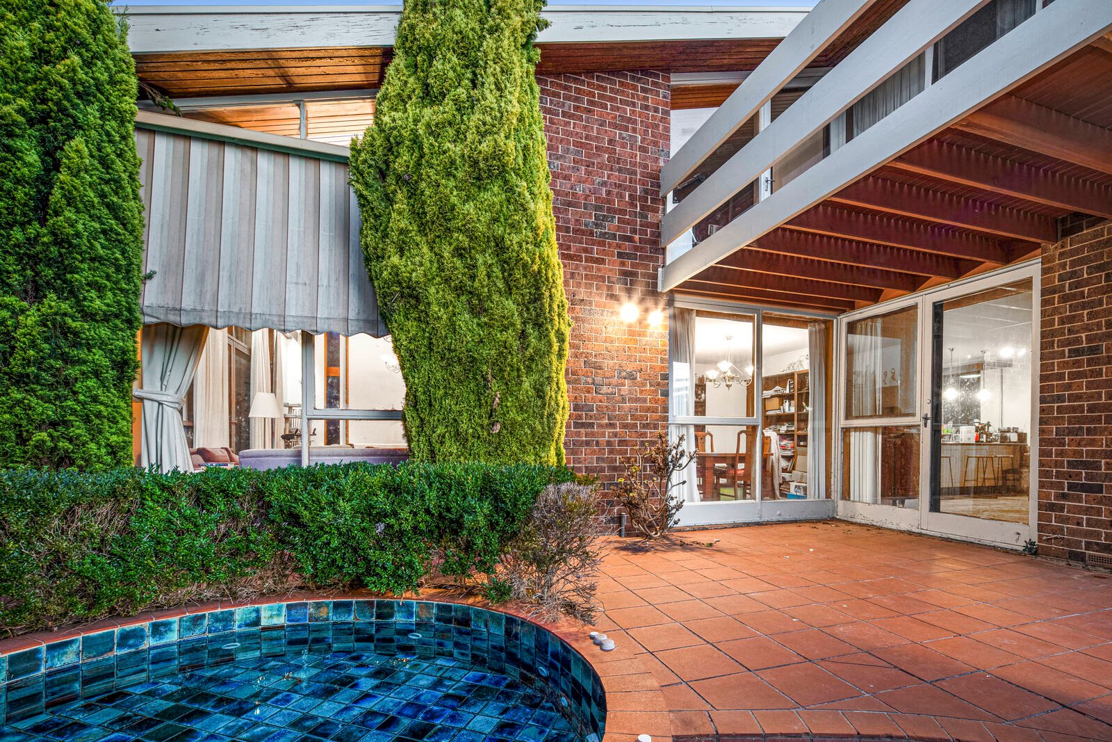 Property Gallery Thumbnail 9