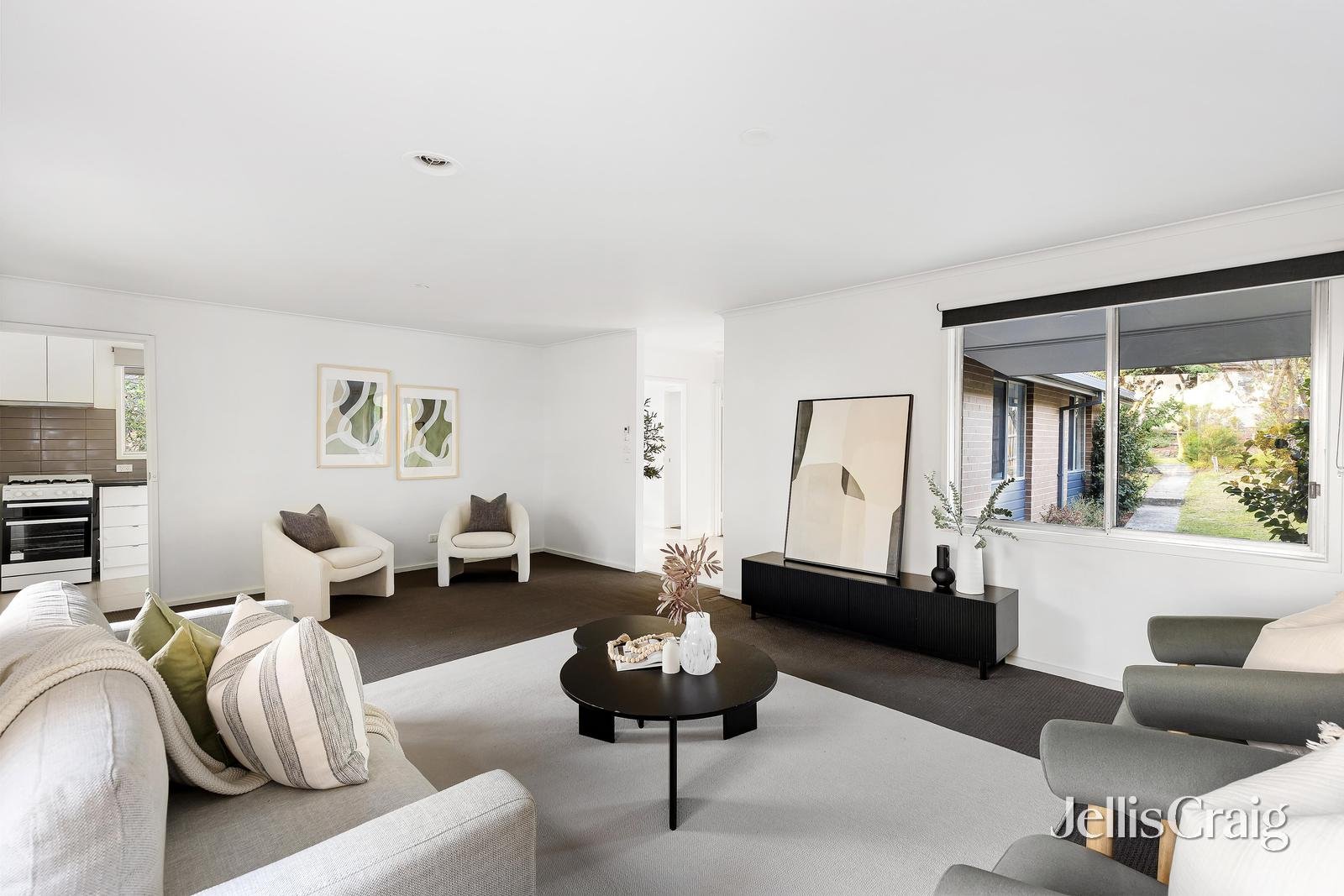 5 Patricia Court, Yallambie image 3