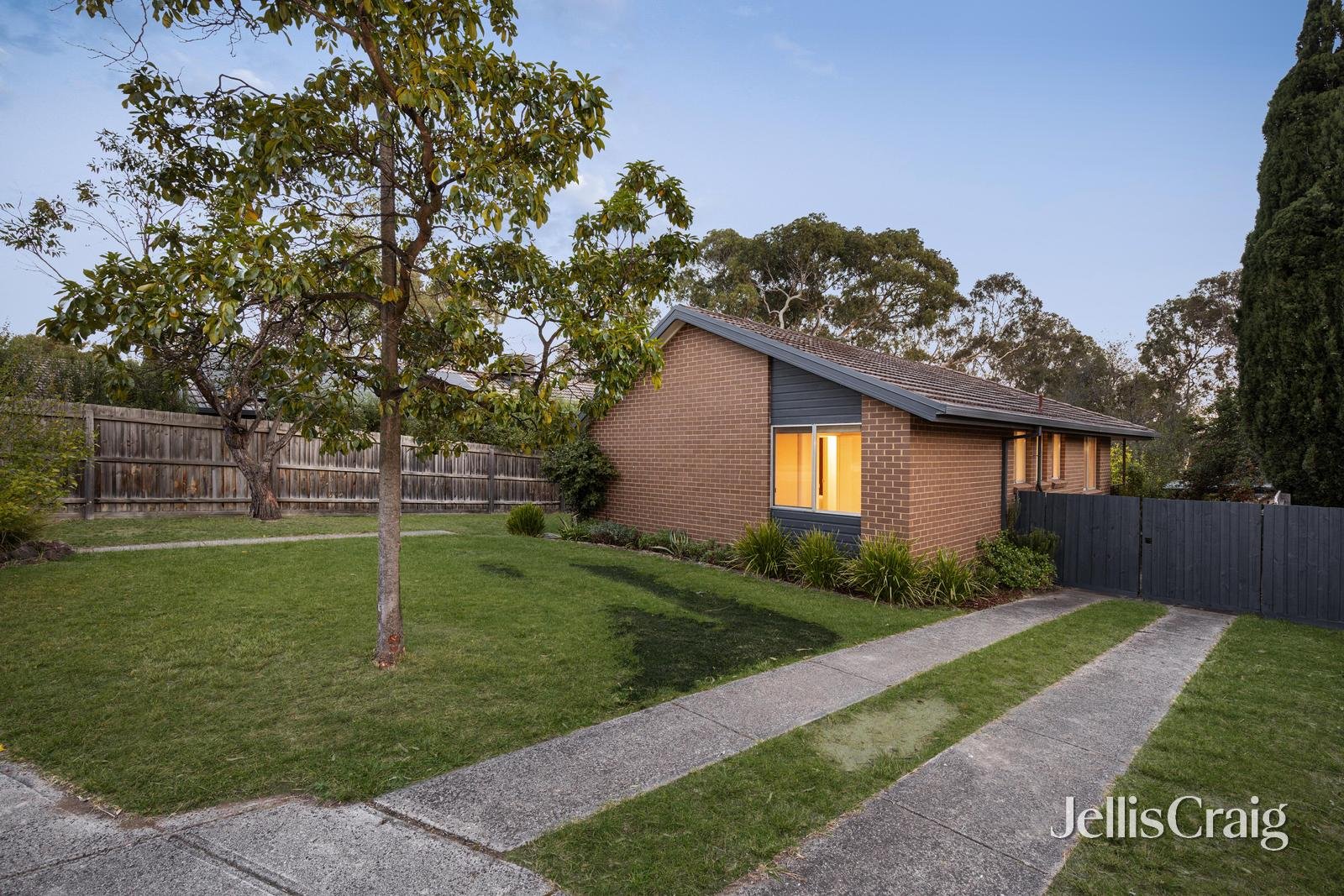 5 Patricia Court, Yallambie image 14